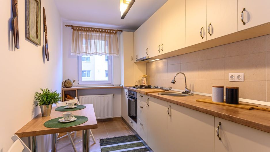 Cartier URBAN, lângă Mall Coresi, apartament 2 camere, mobilat, 550 euro - Poză 15