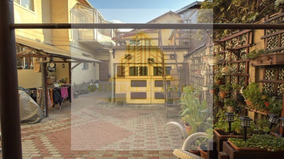 Apartament spatios cu 3 camere - Poză 16