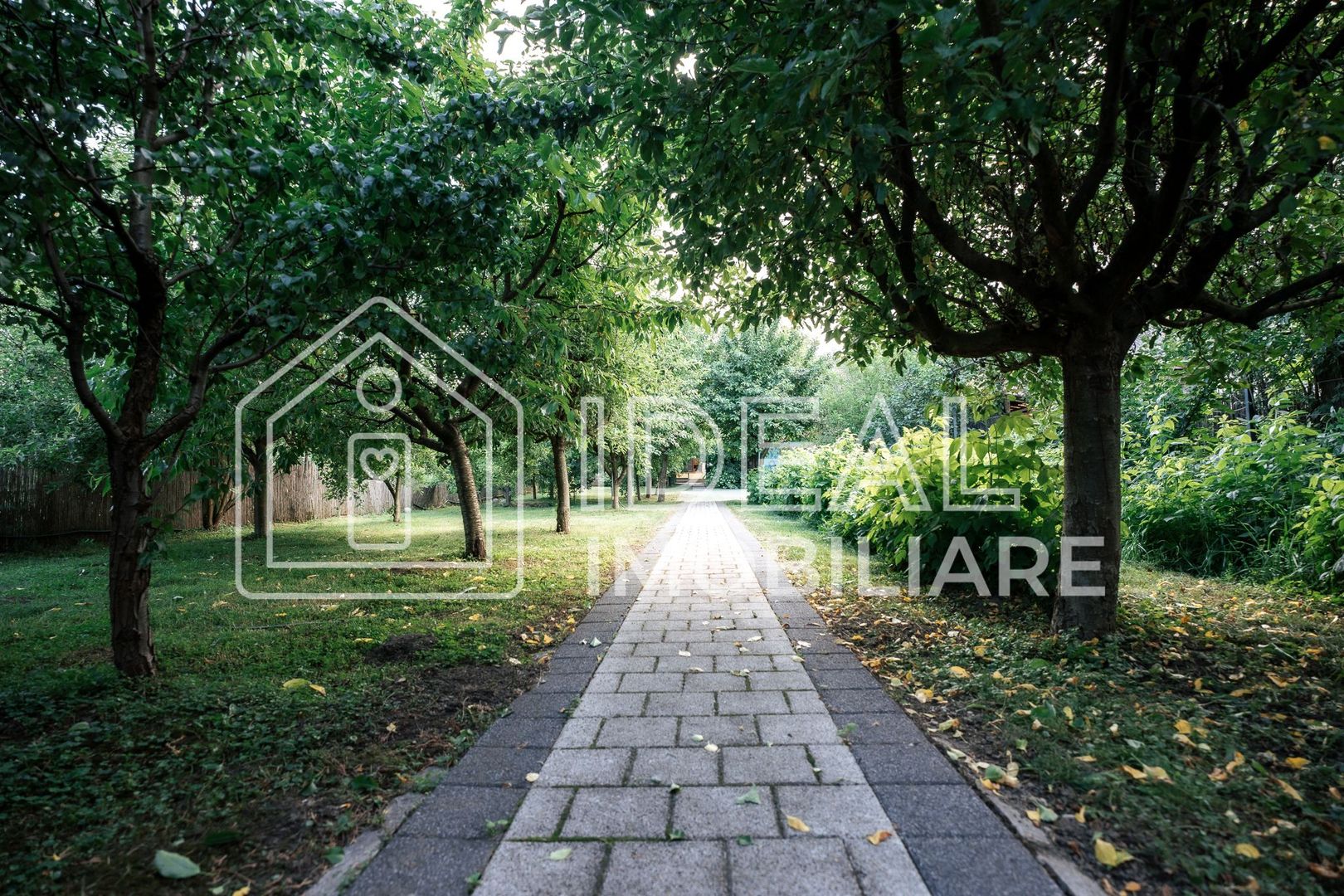 Casa Individuala Moderna cu 7 camere si 1480 mp de curte, In Selimbar - Poză 4