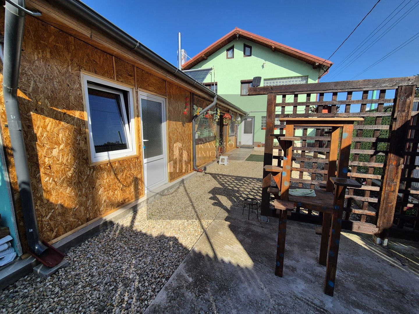 Casa + Magazin (P+1) Fundulea DN3 - Poză 23