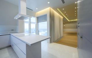 Penthouse de lux la padure,5 camere, 275 mp,  imobil boutique, 3950 Eur plus TVA - Poză 5