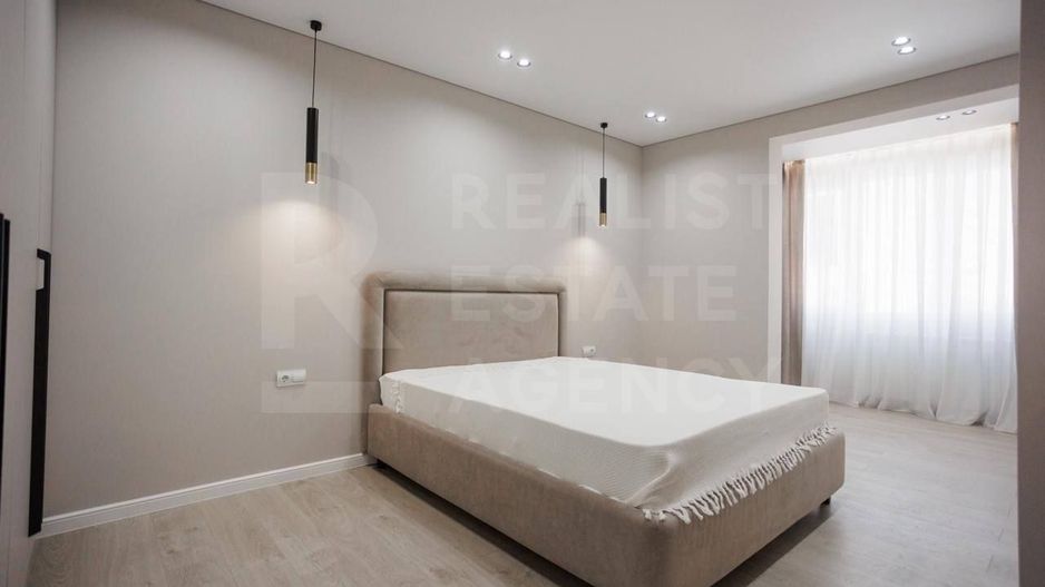 Vânzare, apartament, 2 odăi + living, str. Ion Buzdugan, Buiucani - Poză 9