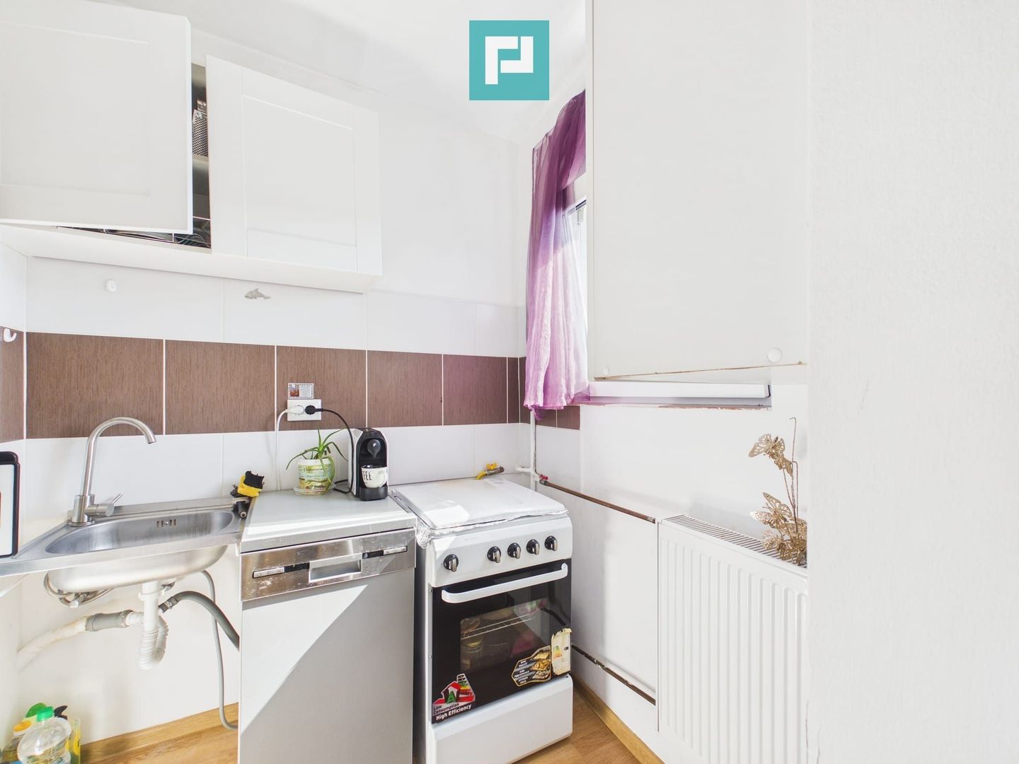 Garsonieră amenajată confort 1 în Micalaca - Poză 7