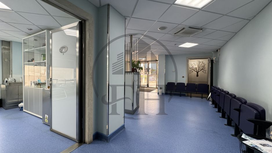 Spațiu comercial/Clinică Medicală de vânzare Medgidia, Constanța - Poză 5