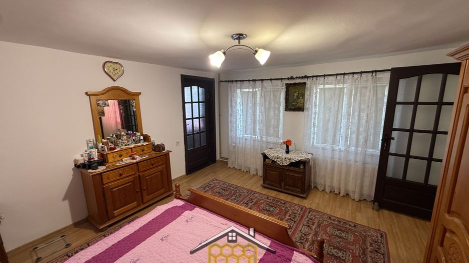 Casa individuala P+ Pod +Beci in sat Robanesti, 10 minute de Craiova - Poză 6