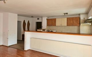 Apartament cu trei camere, structura mare, zona Astra 80 mp - Poză 1