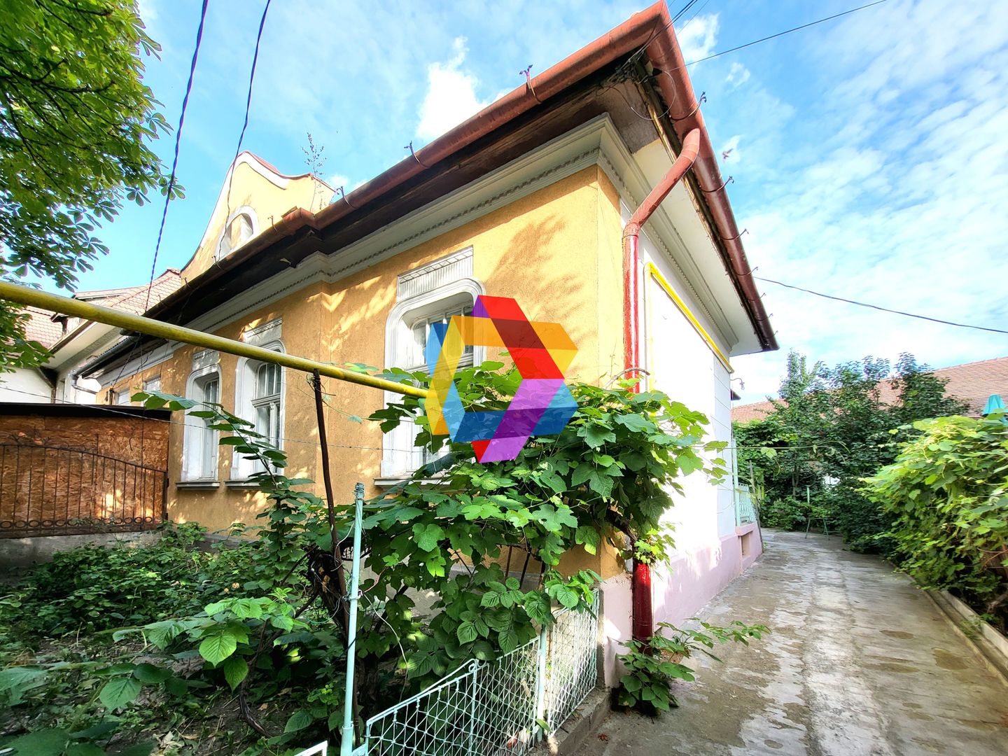 Casa regim hotelier la cheie -225 mp - Poză 2