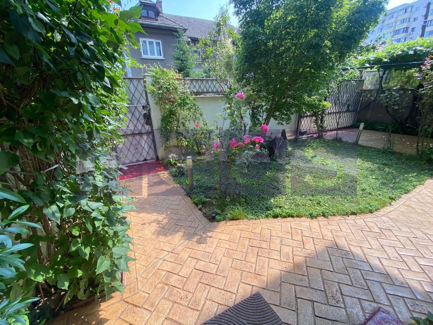 Vanzare Vila 208mp D+P+E+M  | Parcul Circului - Poză 1