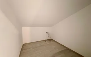 Duplex cu 4 camere si bucătărie închisă | Mosnita Veche - Poză 13