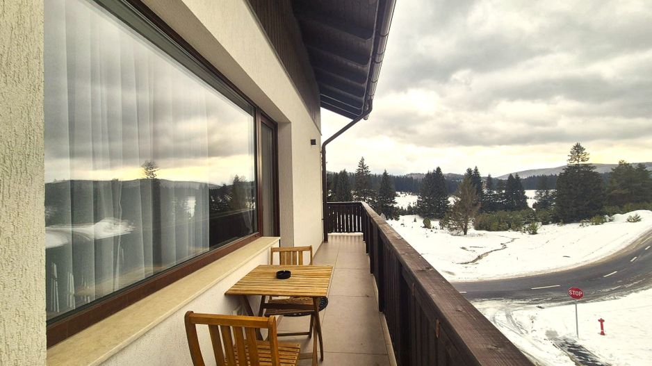 Apartamente în vilă construite în 2024, cu priveliște spre Postăvaru. - Poză 2