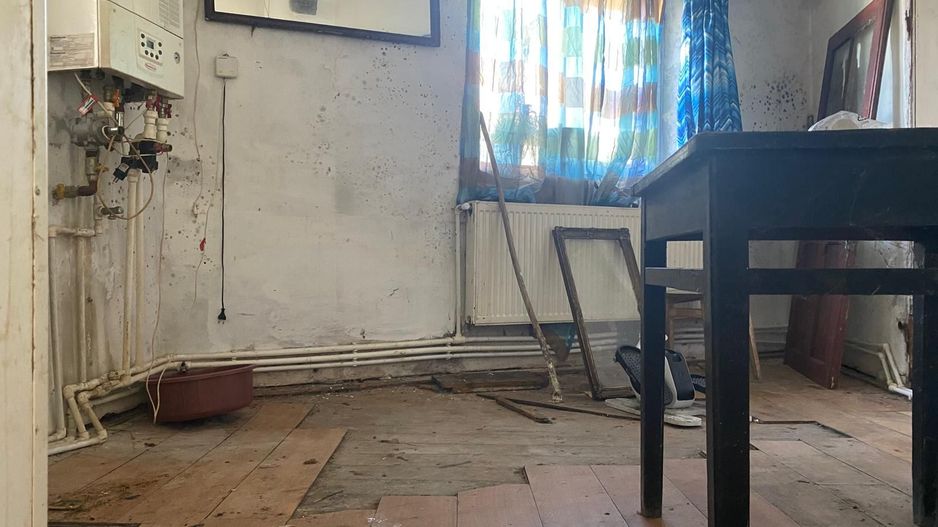 Vanzare casă bine poziționată – Târgoviște, strada Berzei - Poză 9