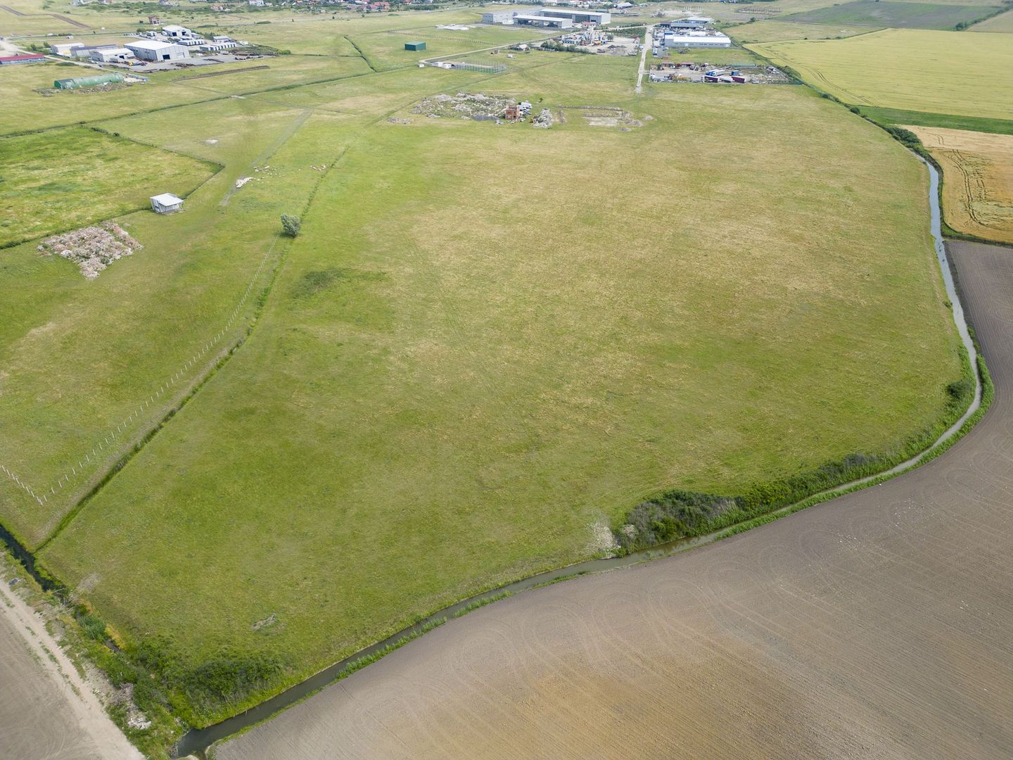 Teren intravilan de 29,970mp Sacalaz - Poză 7