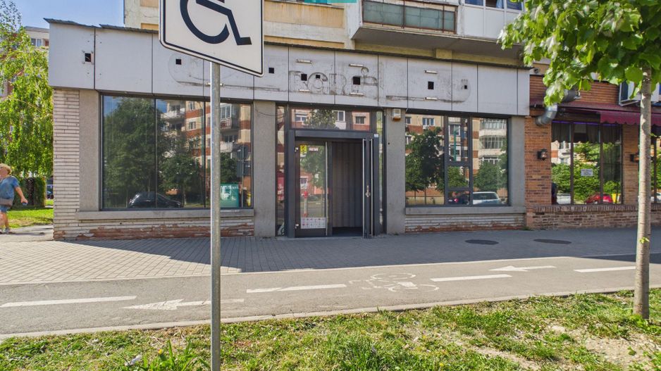 Spațiu  Comercial Zona Soarelui Bulevardul Sudului - Poză 2
