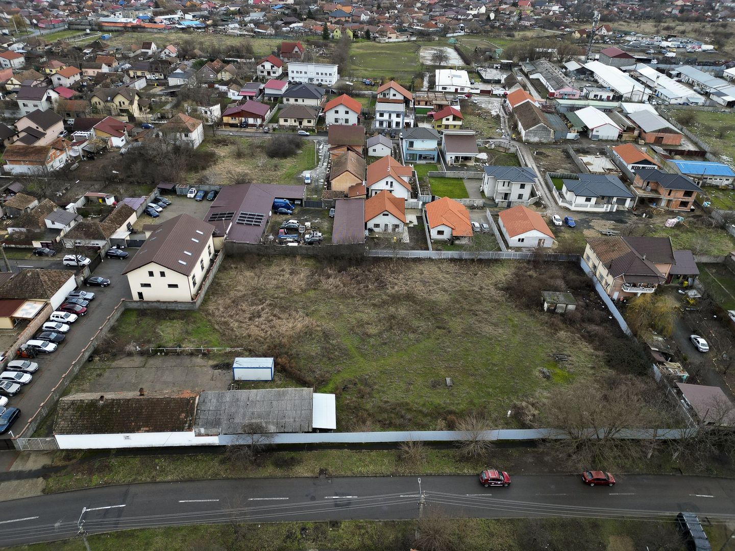 Loc de casa 775 mp in Bujac - Poză 2