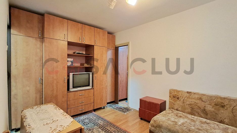 2 camere, Etaj 3, Gheorgeni, Zona Piata Hermes!! - Poză 3