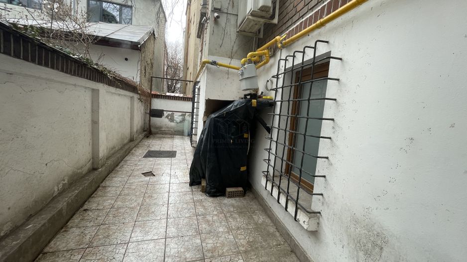 VILA SUPERBA LA INCHIRIERE PRETABILA CA SPATIU DE BIROU SAU REZIDENTA - Poză 44