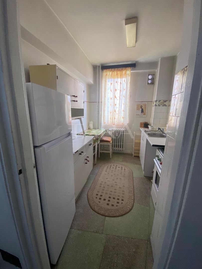 Apartament 2 camere – zona Mercur, cartier liniștit. - Poză 6