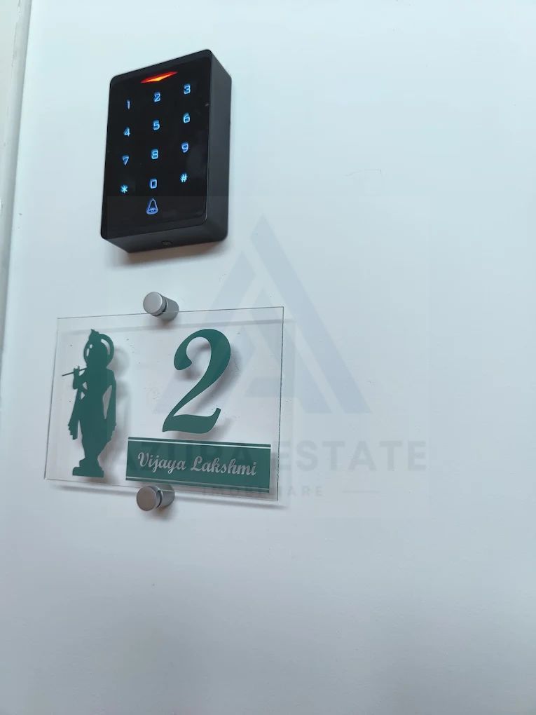 Pensiune 600 mp an 2023 si casa 130 mp teren 4600 mp zona V. Avrigului - Poză 11