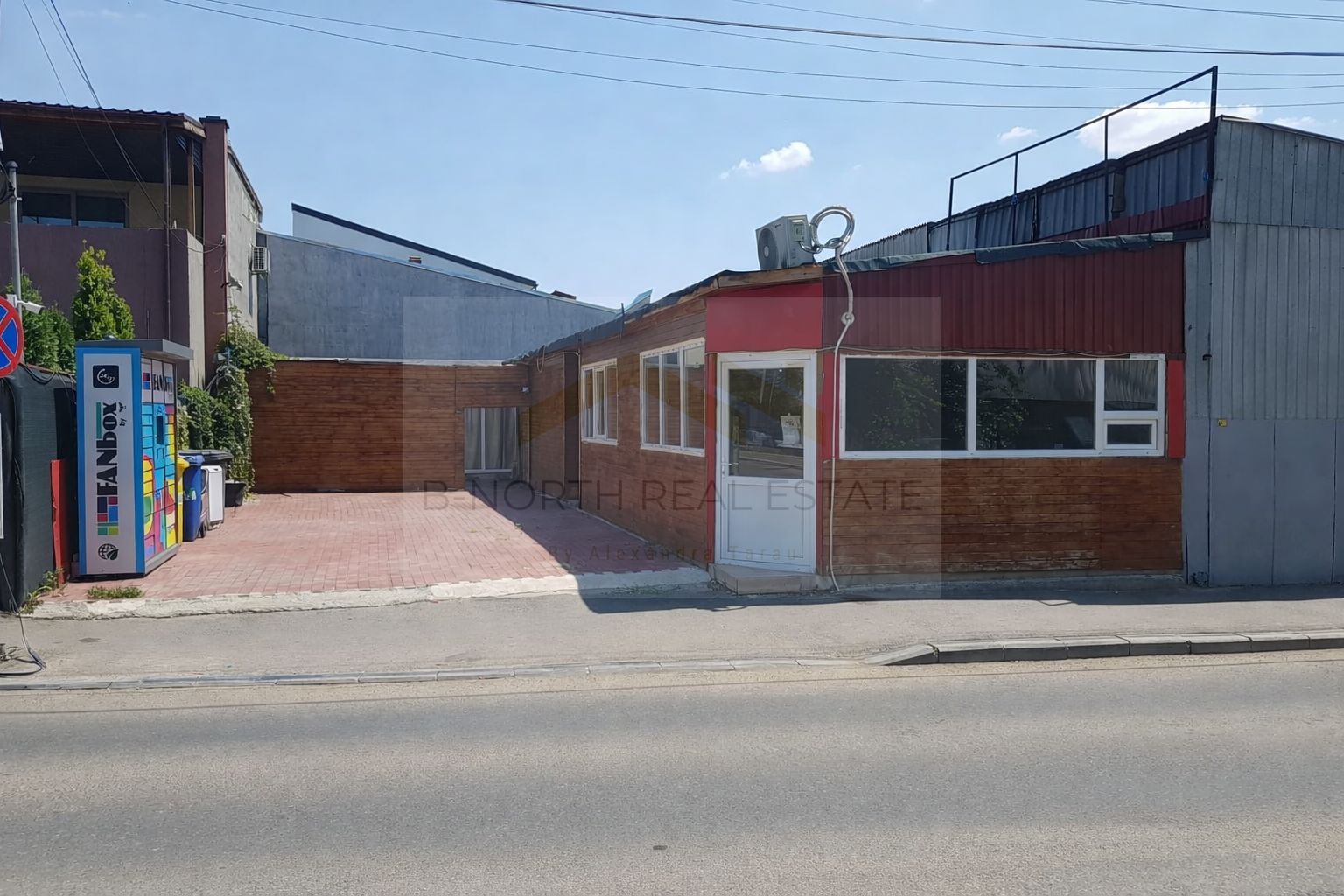 Spațiu comercial de închiriat 70 mp + Terasă 75 mp – Apărătorii Patriei  Berceni - Poză 1