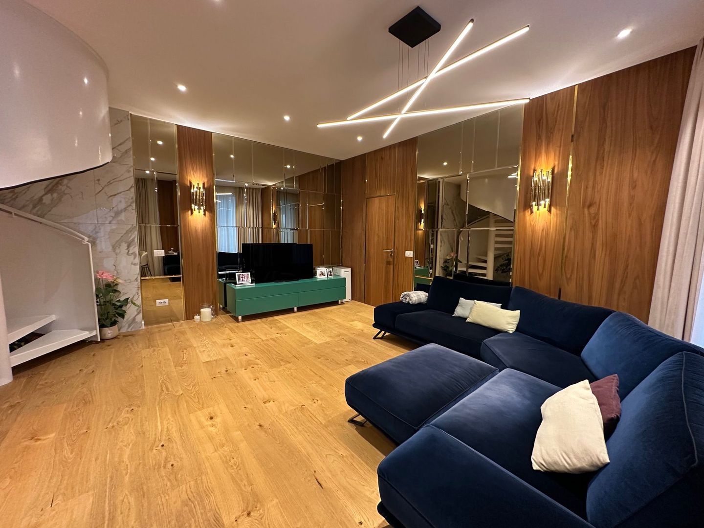 Apartament pe 2 niveluri - Poză 21