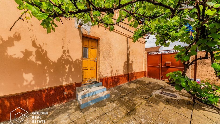 Casa cu teren generos de 1095 mp Parneava comision 0% - Poză 12