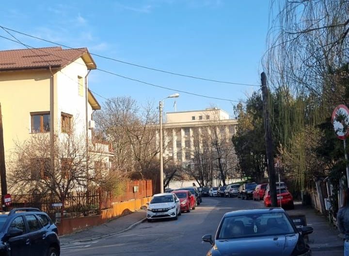 Apartament 3 camere + garsoniera de RENOVAT - Poză 26