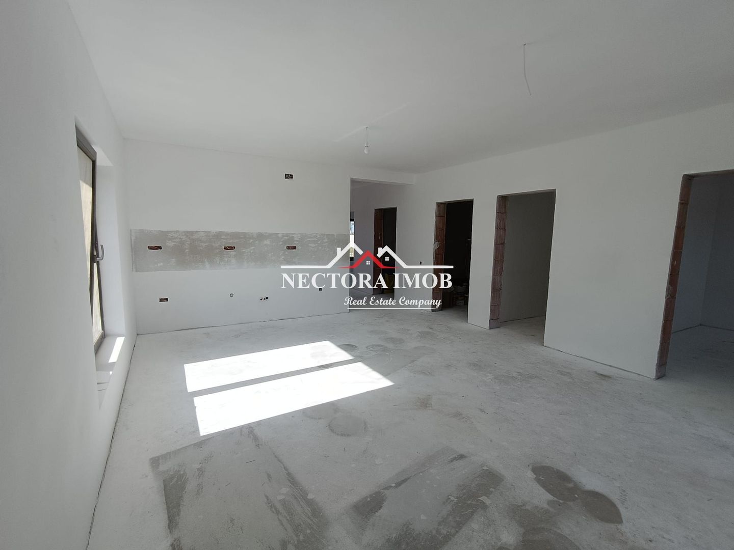 NECTORA IMOB-Casa Santandrei 4 camere, 2 bai, 137 mp+553 mp teren - Poză 8