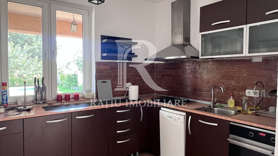 Casă 4 camere de închiriat | Saună | Piscina | Sântandrei | Bihor - Poză 5