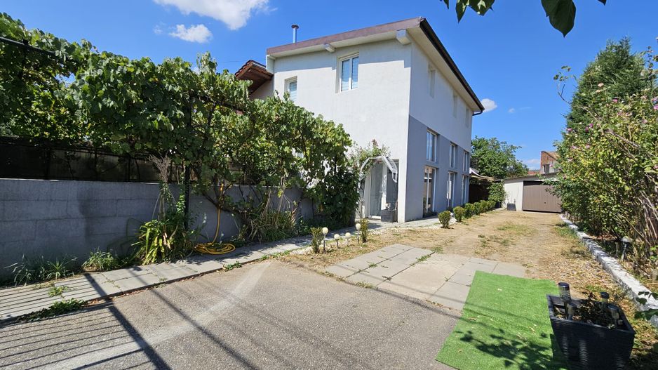 0 % comision, casa individuala 4 camere, 400 mp teren cartier Bulgaria - Poză 19