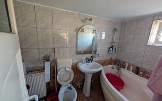 Casa cu 2 corpuri de cladire zona Hapria, 960mp Teren - Poză 4