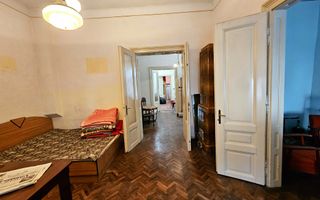 Casa 5 camere, 2 bai, 490 mp teren, Centru, pretabila pentru birouri - Poză 17