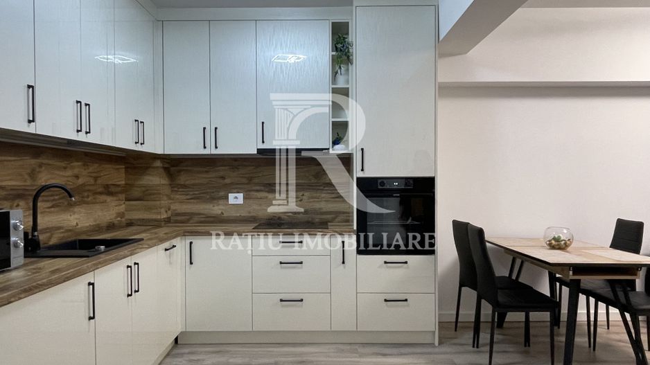 Apartament cu 2 camere | Parcare | Prima Arena | Oradea - Poză 1