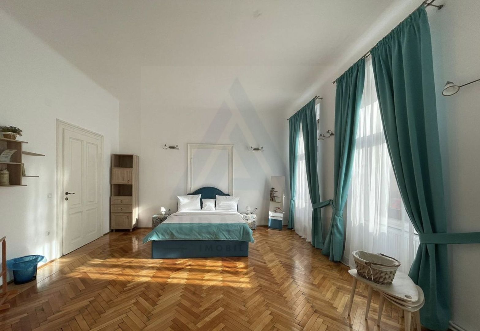 Apartament 3 camere la casă 106 mp utili 3 bai pivnita Ultracentral - Poză 2