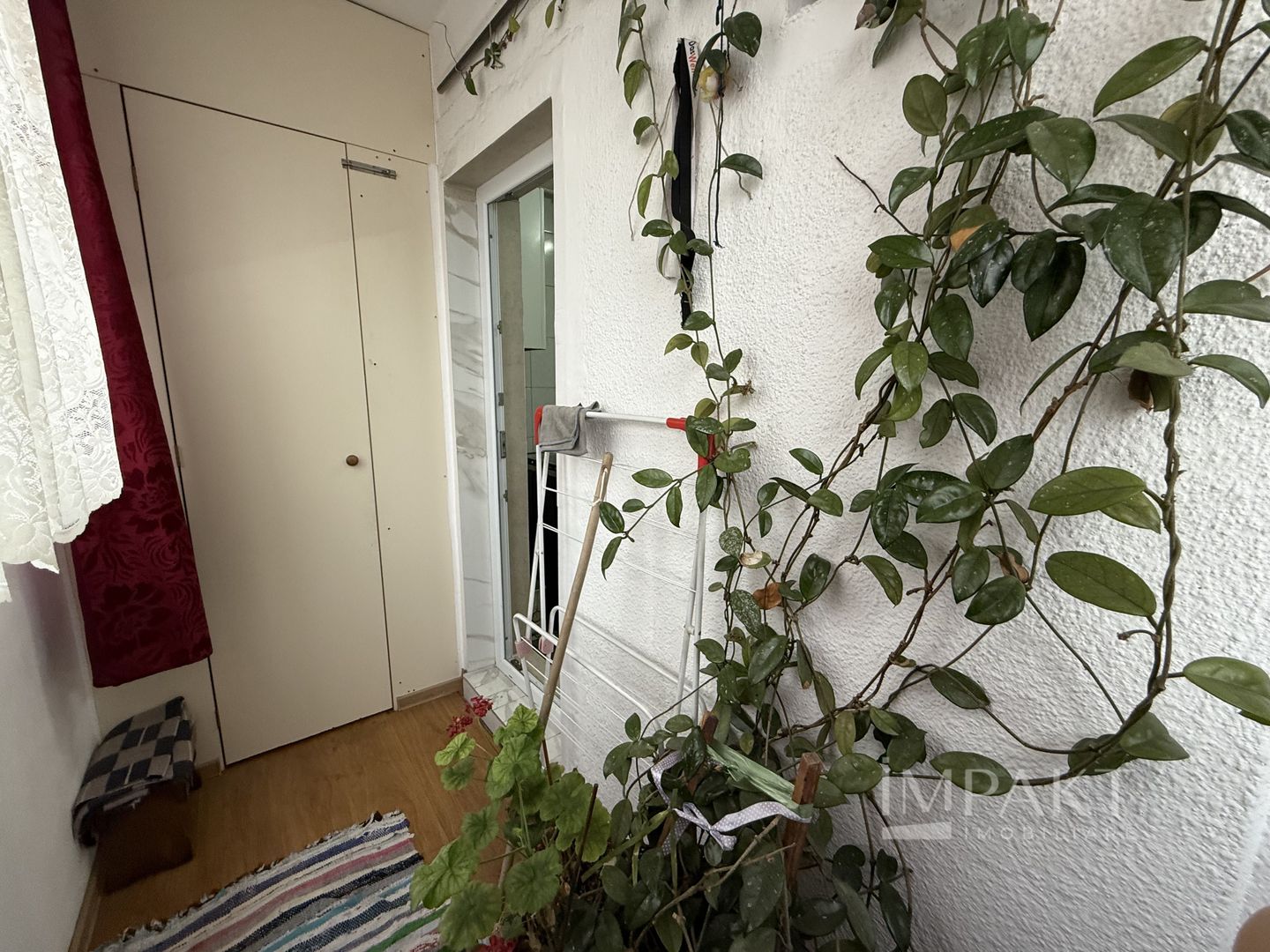 Apartament 2 Camere decomandate, etaj intermediar, zona Primaverii - Poză 12