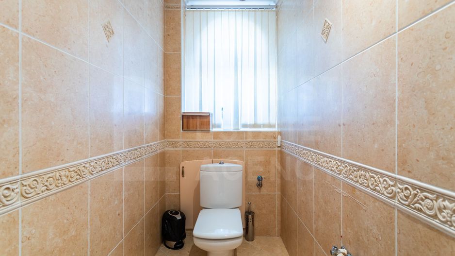 Vânzare casă de lux, 700 mp + 22 ari, situată în Tohatin - Poză 52