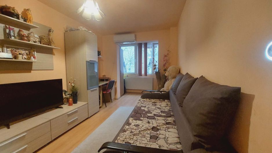 Apartament cu 3 Camere în Calea Sagului 87.000 euro COMISION 0 - Poză 2