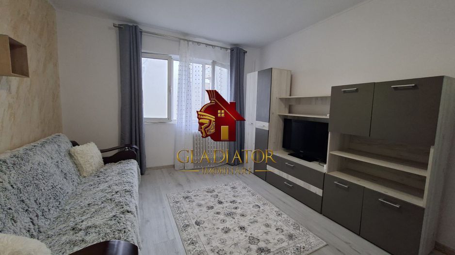 Garsoniera de inchiriat in Pacurari mobilata si utilata, disponibila - Poză 1