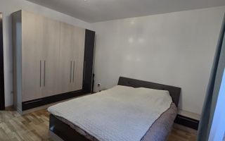 Apartament la casă de închiriat  parter, 70 mp utili Șelimbăr, zona Pictor Brana - Poză 7