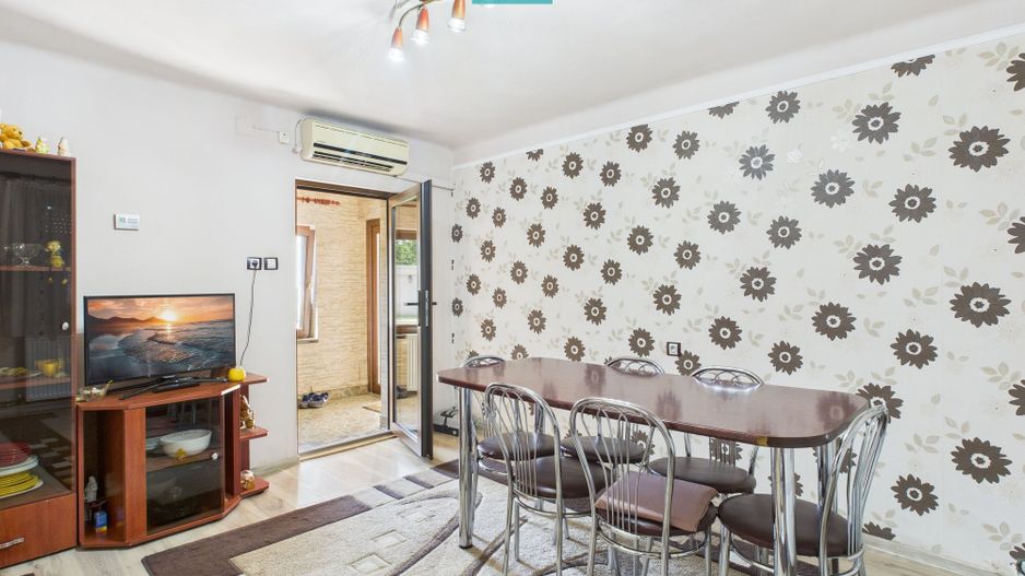 Casă modernă cu 2 corpuri, 5 camere în Pecica - Poză 15