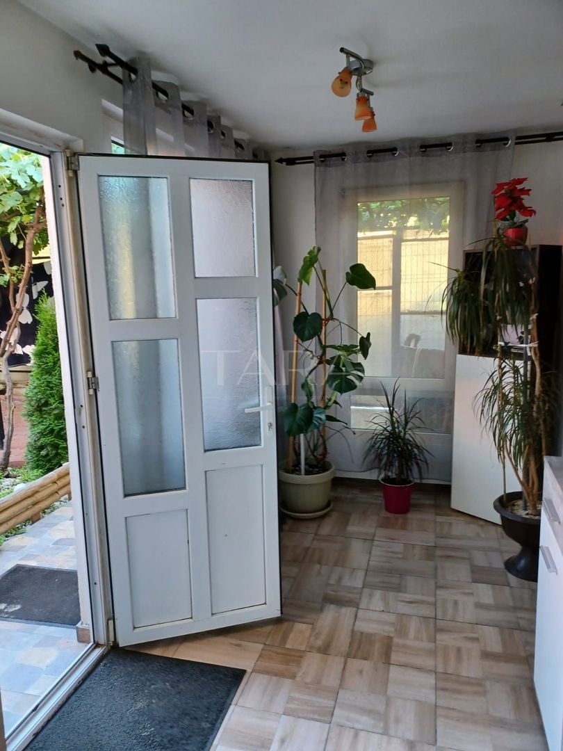 Casa insiruita de vanzare cu 4 camere in zona Centrala - Poză 7