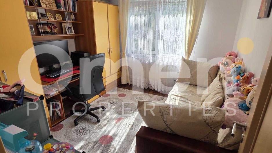 Apartament cu 3 camere, etaj intermediar, cu garaj, zona Spital Judetean - Poză 6