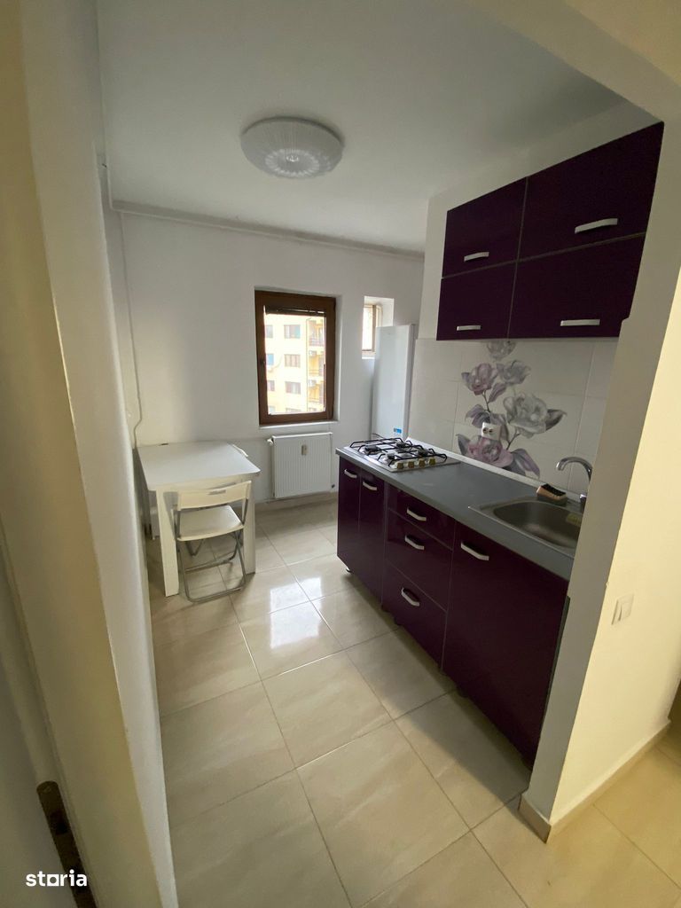 Vanzare Garsoniera 5 Minute Mall Vitan - Poză 2