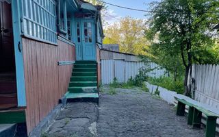 Casă de locuit în Scoreni - Poză 8