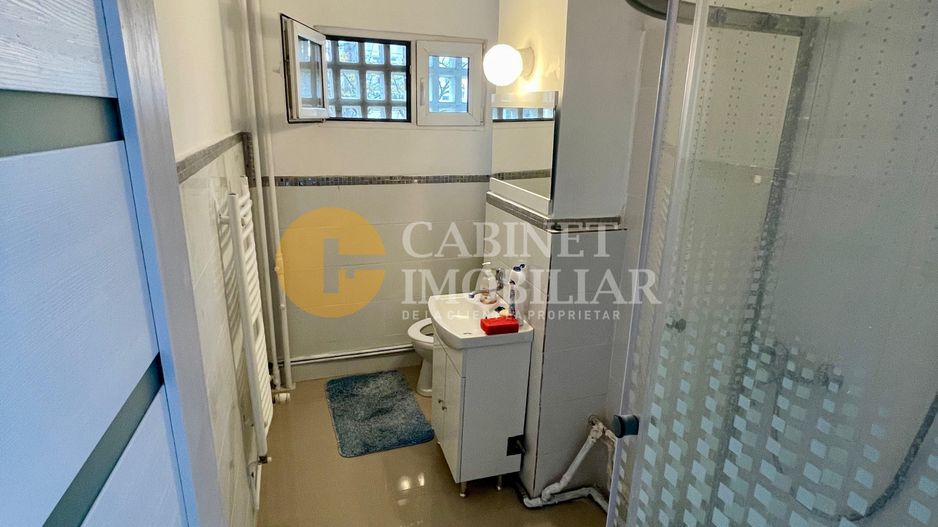 Apartament cu 2 camere - Etaj 1 - Bloc Fara Risc - Zona Primaveri - Poză 7