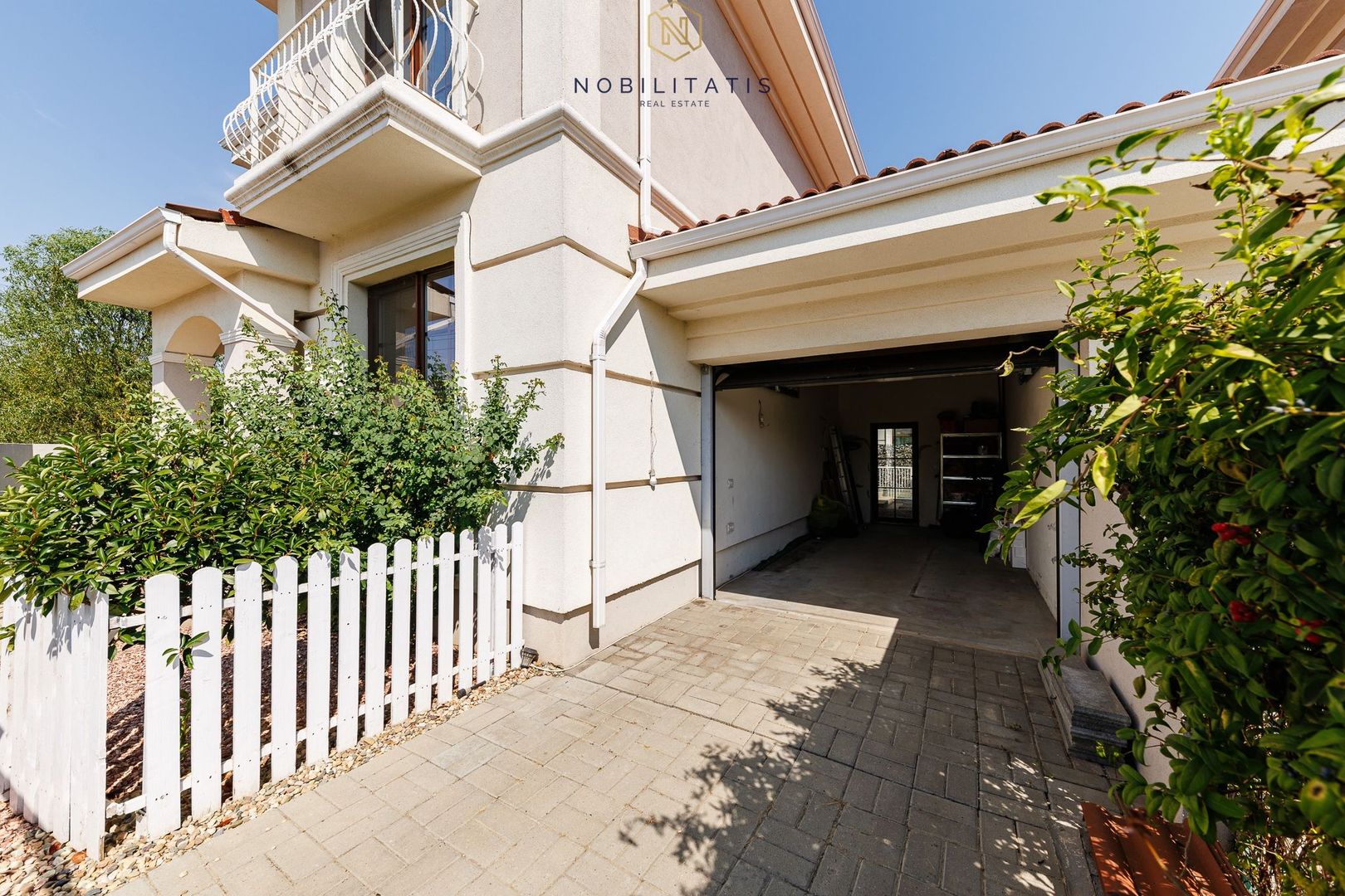 Casa Superba cu Garaj | 4 dormitoare | Langa Padure & Lac | - Poză 27