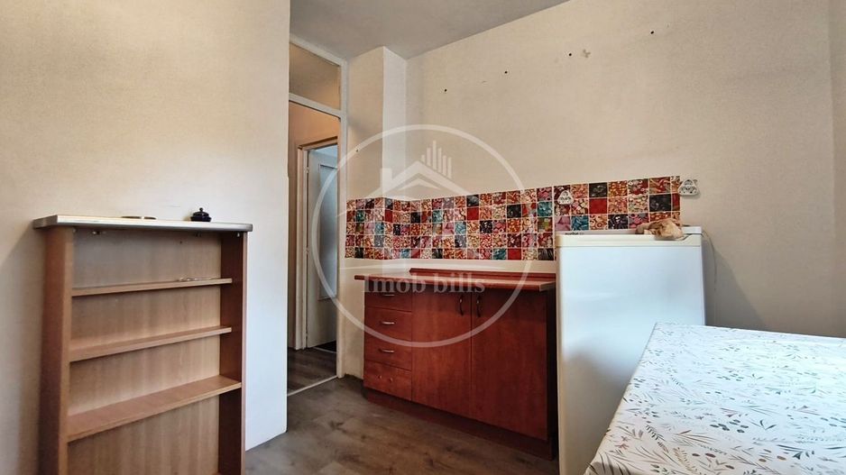 Apartament cu 3 camere de inchiriat in zona Decebal, Oradea - Poză 9