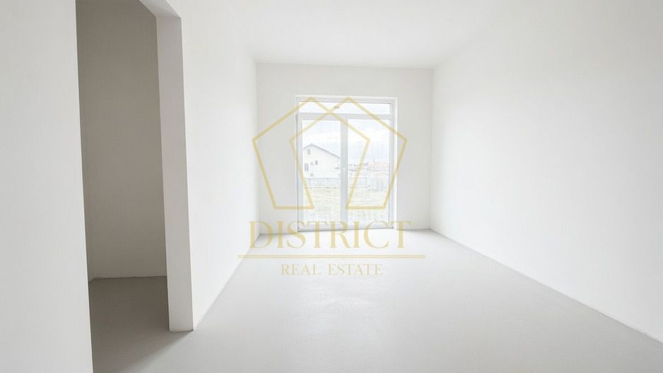 Duplex despartit prin camera tehnica, 5 camere, asfalt | Giarmata Vii - Poză 7