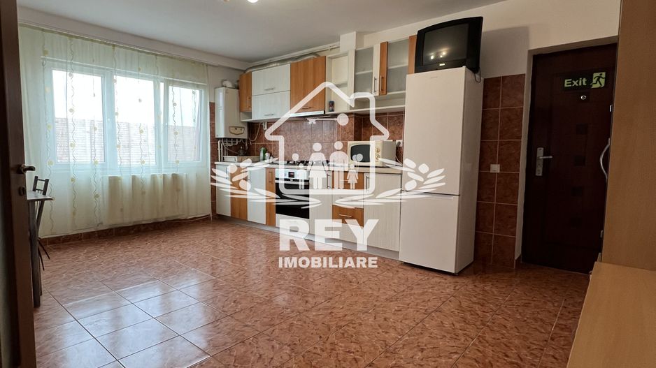 Apartament 3 camere nedecomandat ,bucătărie separată, Stefan cel Mare - Poză 12