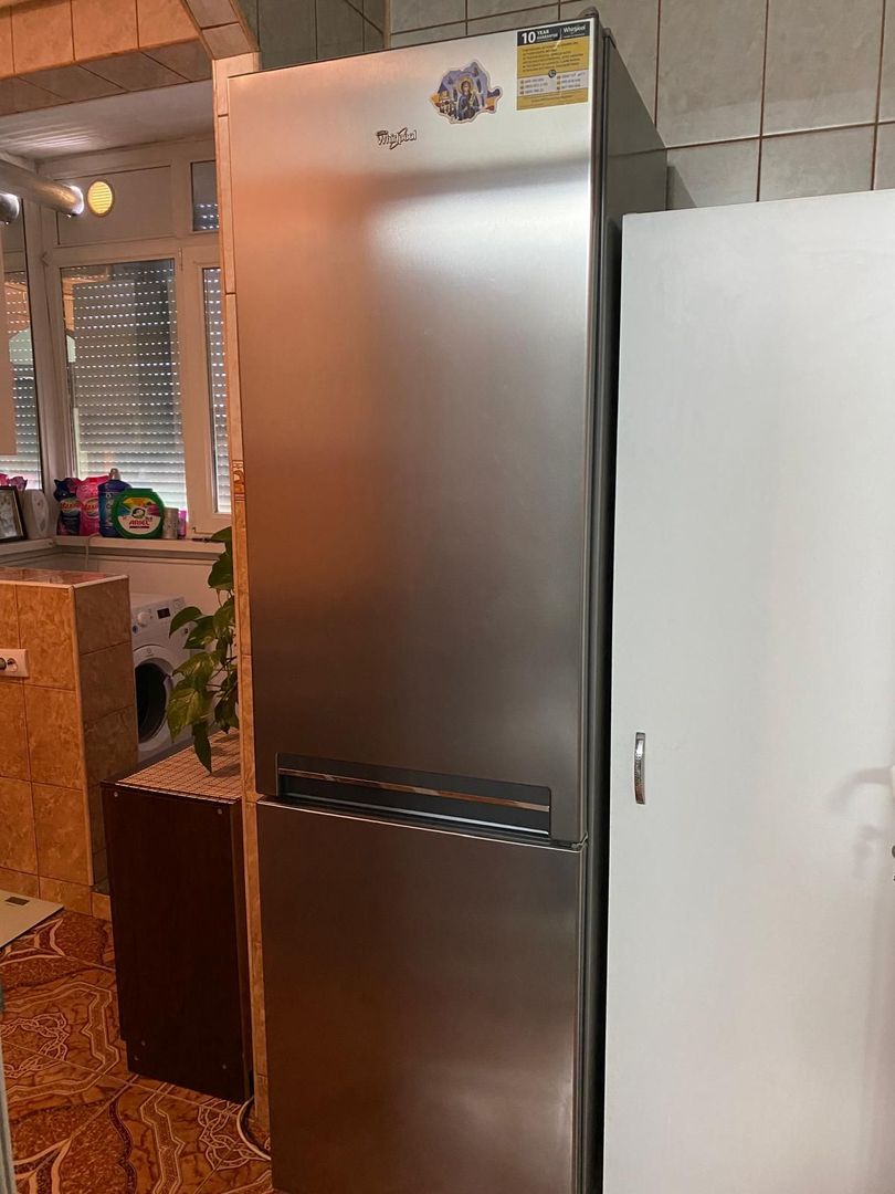 Griviței 2 cam circular, 5/7, mobilat, utilat, centrala proprie - Poză 12