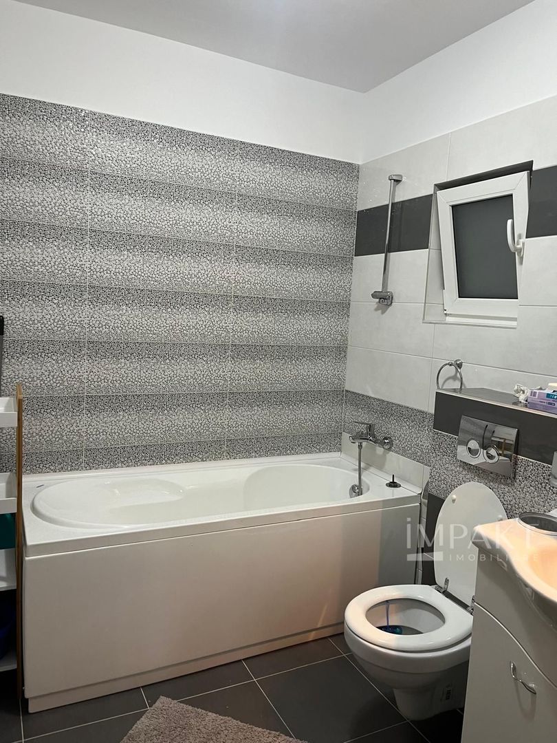 Apartament cu 3 camere in zona Parcului Central (Platinia) - Poză 11
